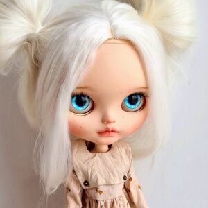 Custom Blythe Doll (OOAK)